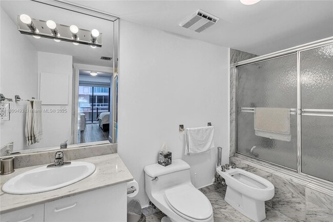 Building Photo - 9455 Collins Ave