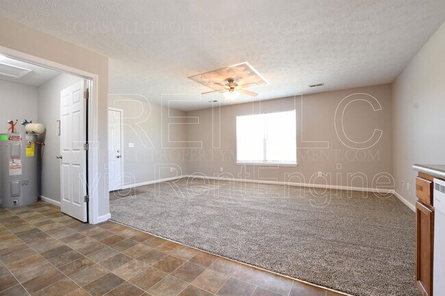 Building Photo - 300 Keeneland Dr