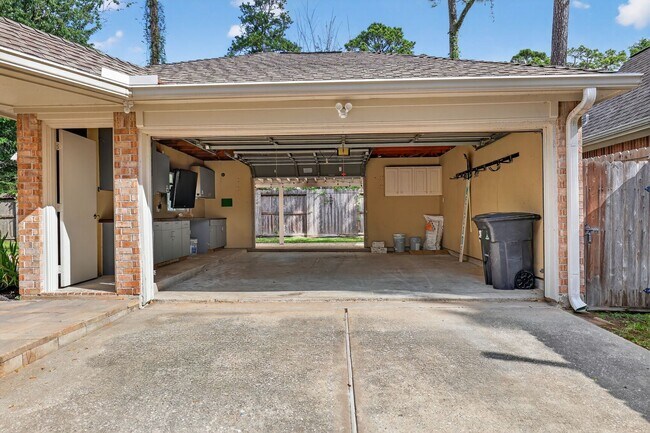 Building Photo - 3614 Cedar Glen Ln