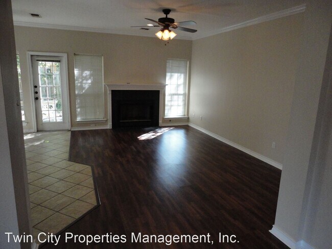 Building Photo - 4 br, 2 bath House - 1712 Laura Ln.