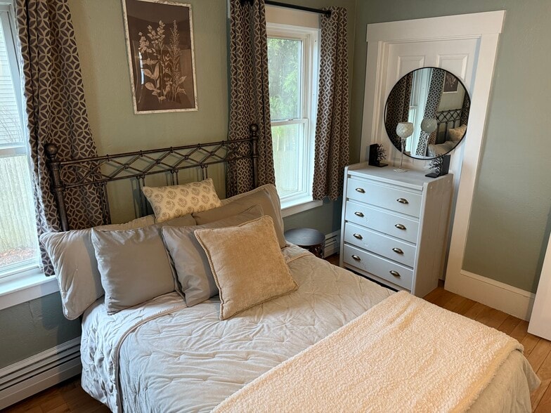 Bedroom 3 - 40 Russell St