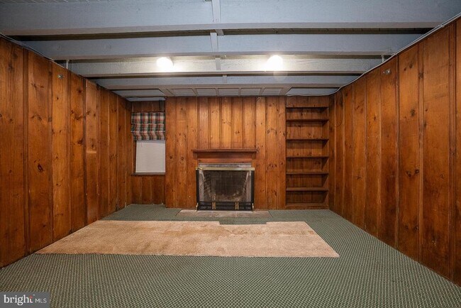 Building Photo - 55 Wistar Rd