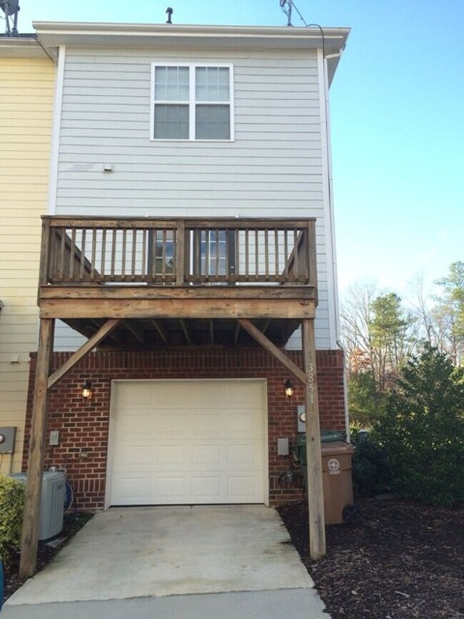 Building Photo - Prelease for January 2026!