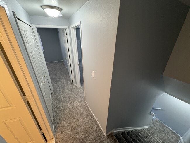 Building Photo - 24843 Mayfair St