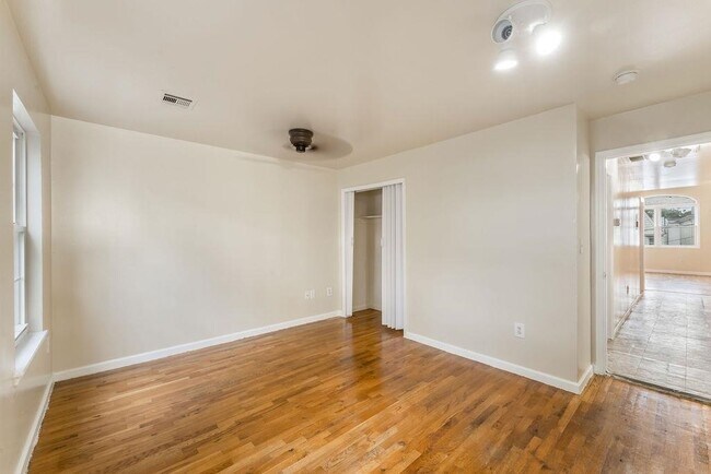 Building Photo - 285 Claremont Ave