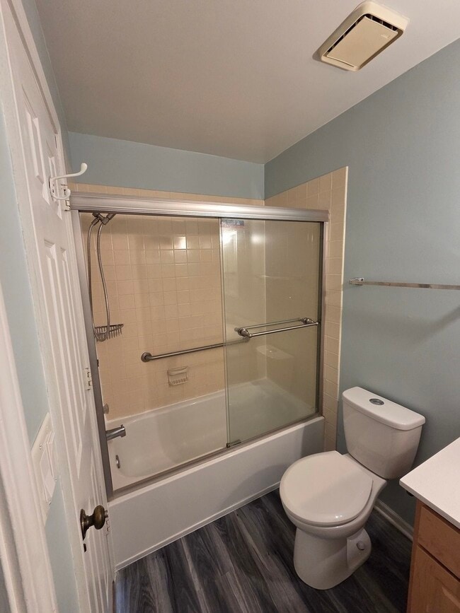 Building Photo - 406 College Crossing