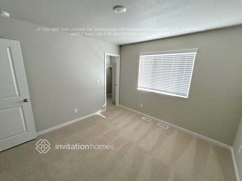 Building Photo - 7303 Dolores Ave