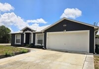Building Photo - 4855 Balfern St