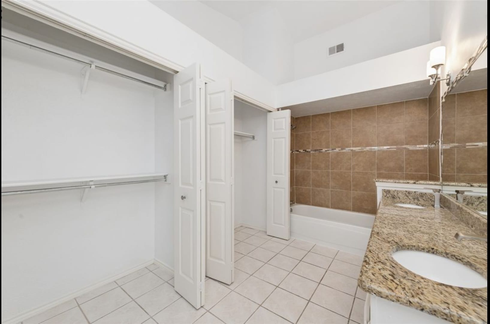Master Bath shower#1 and extra closet - 543 Guadalupe Dr