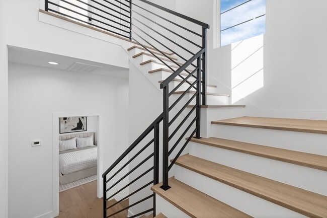 Building Photo - 8709 Ojeman Villas Dr