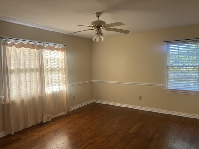Building Photo - 138 Blue Ridge Dr