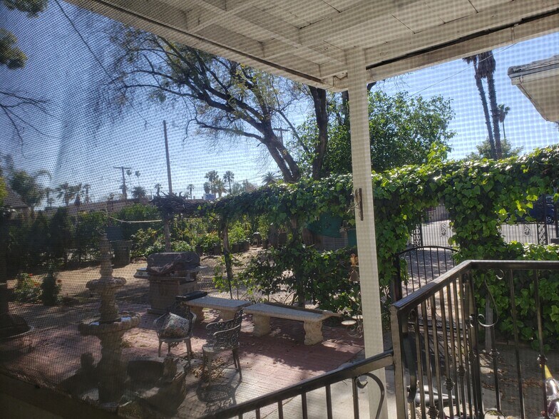 Building Photo - 2374 Mission Inn Ave