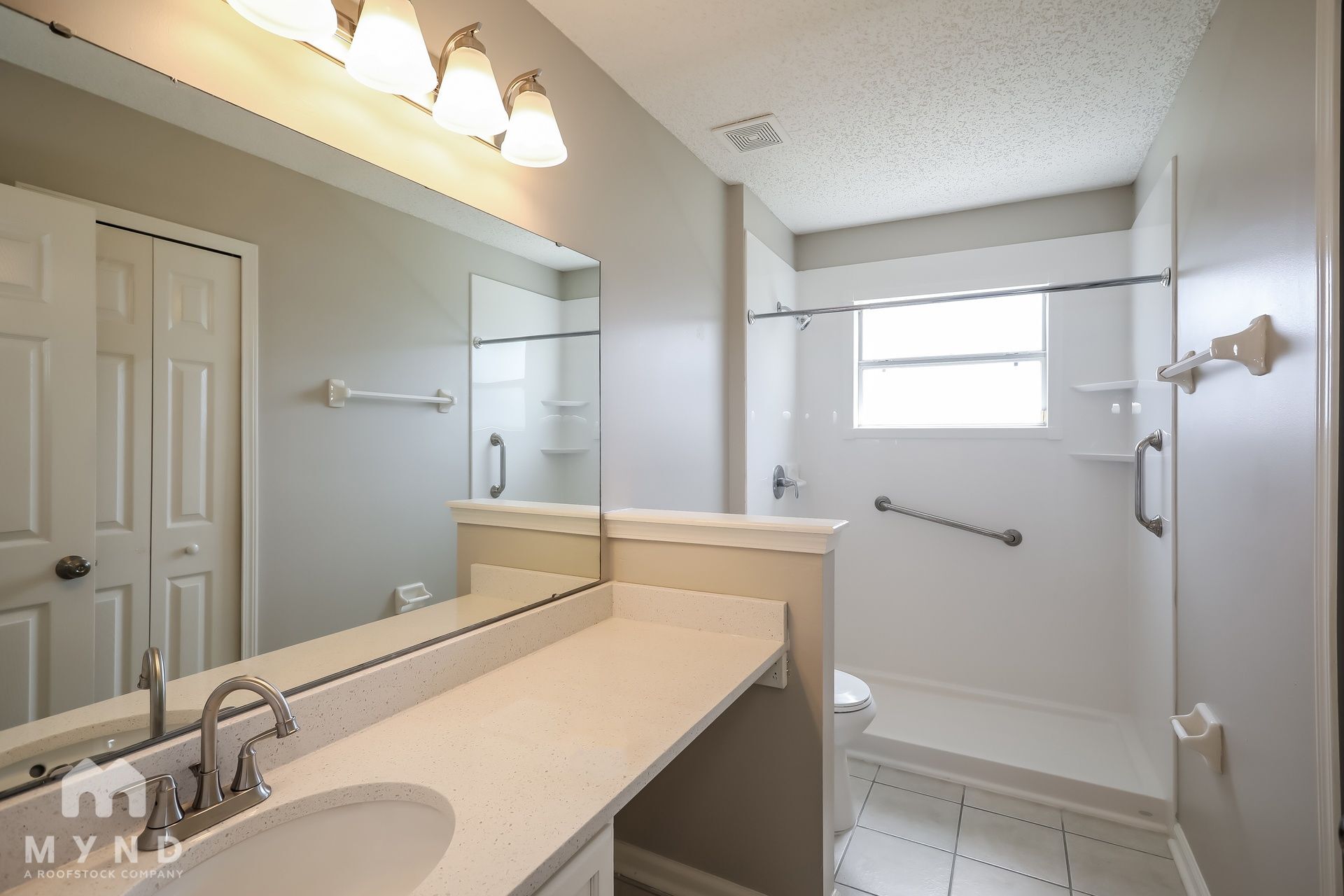 Building Photo - 3225 Button Wood Dr