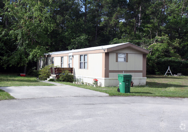 Primary Photo - Sand Wind Mobile Home Park