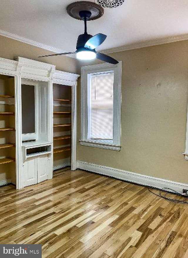 Building Photo - 2246 N Woodstock St