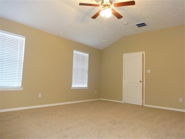 Building Photo - 32035 Annice Ln