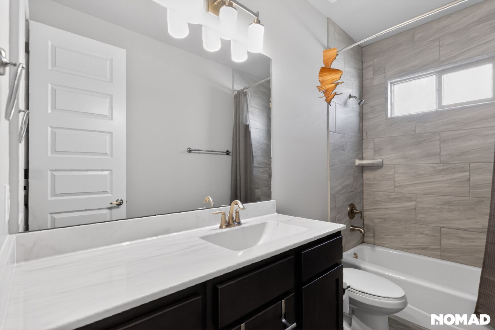 Building Photo - 4001 Windy Rd NE