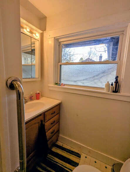 Upstairs bathroom - 136 Judd Falls Rd
