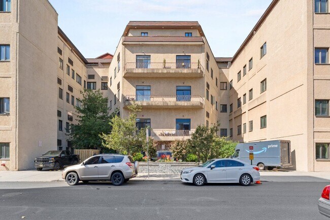 Building Photo - 75 LIBERTY Ave