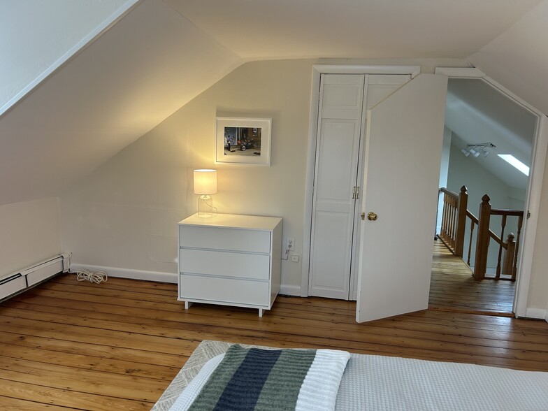 125 Spring, #2, Cambridge - 125 Spring St