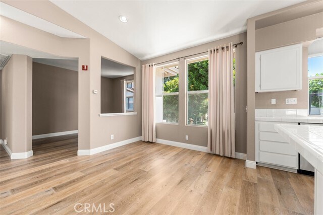 Building Photo - 306 Birch Grove