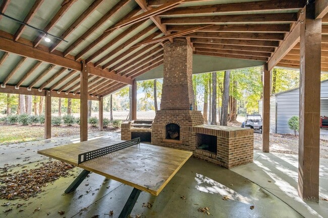 Building Photo - 13340 NC-33