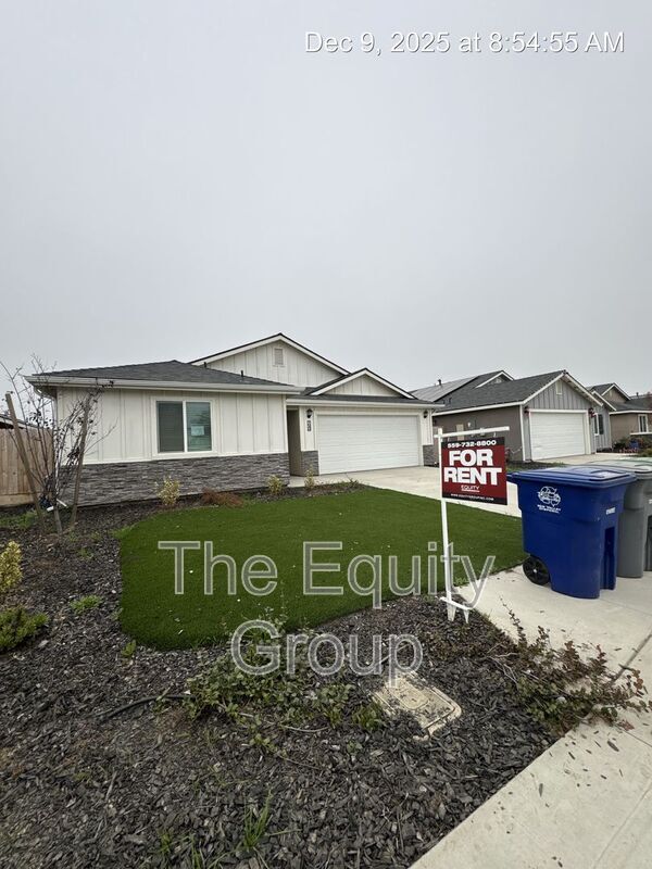 Primary Photo - 7040 Avenue 310