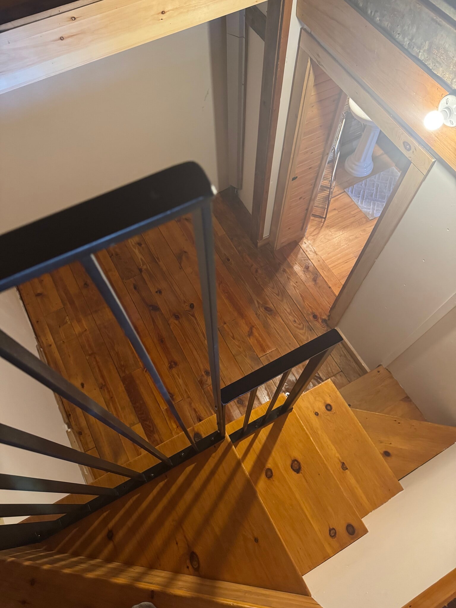 Building Photo - 3 Meadow St