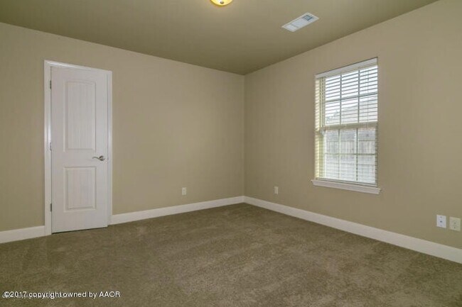 Building Photo - 9814 Asher Ave