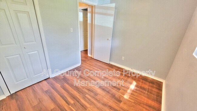 Building Photo - 9348 Culpeper Ave