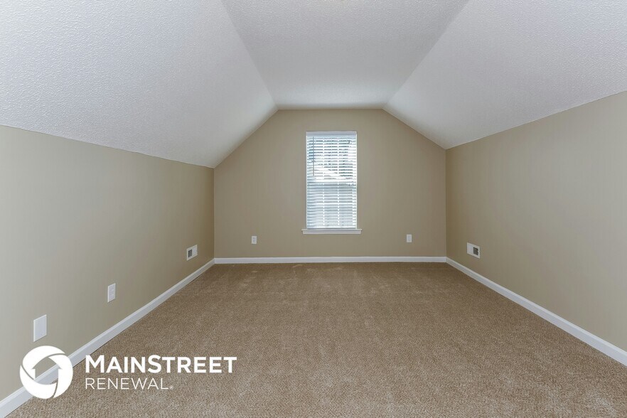 Building Photo - 12423 Autumn Blaze Dr