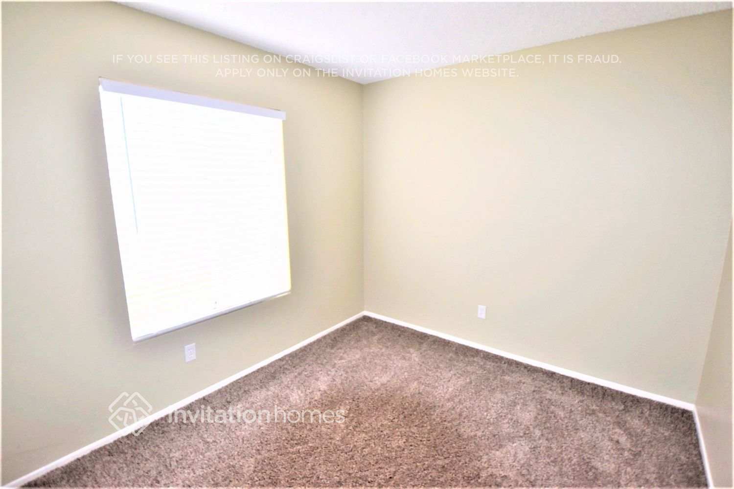 Building Photo - 15761 Bluechip Cir