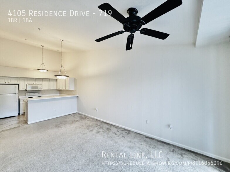 Building Photo - 4105 Residence Drive