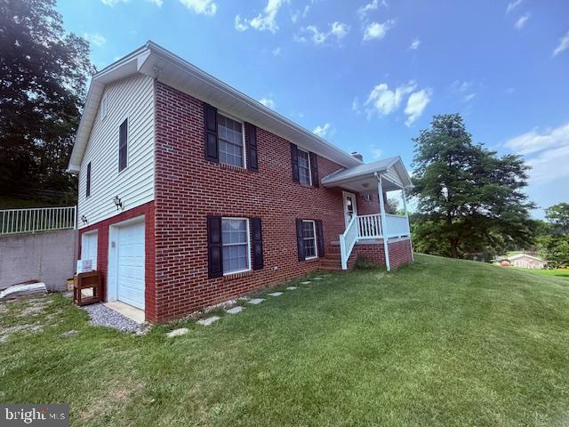 Building Photo - 1205 Elm St