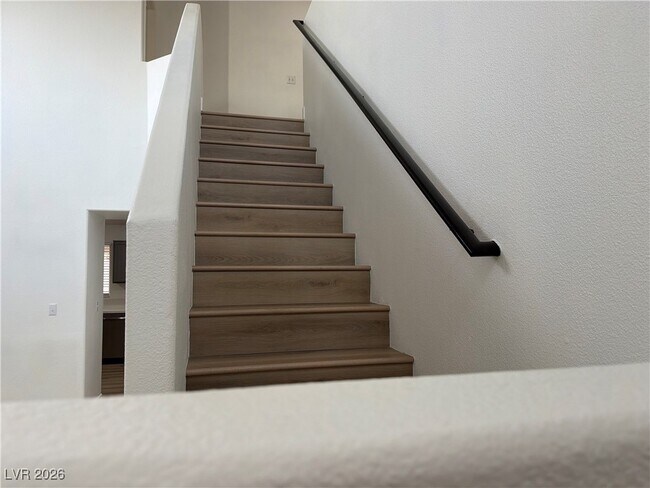 Building Photo - 7383 W Diablo Dr