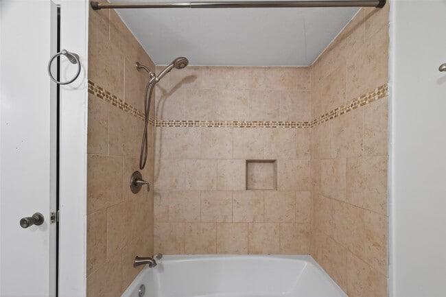 Building Photo - 14381 Still Meadow Dr