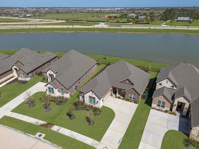 Building Photo - 2135 Tioga Vw Dr