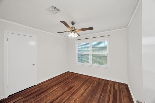 Building Photo - 9610 Bevlyn Dr