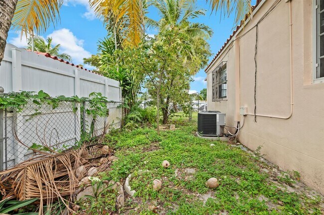 Building Photo - 1060 Opa-locka Blvd