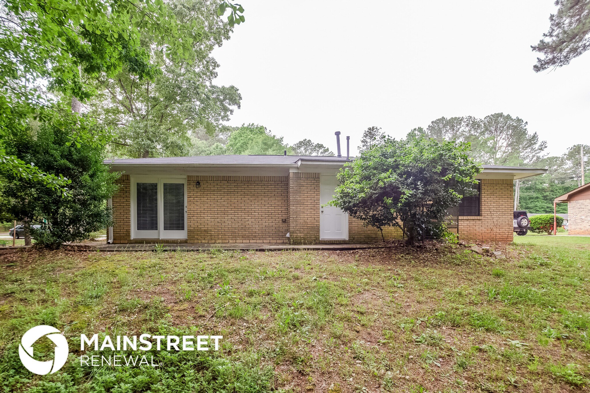 Building Photo - 2392 Rodgers Dr SE