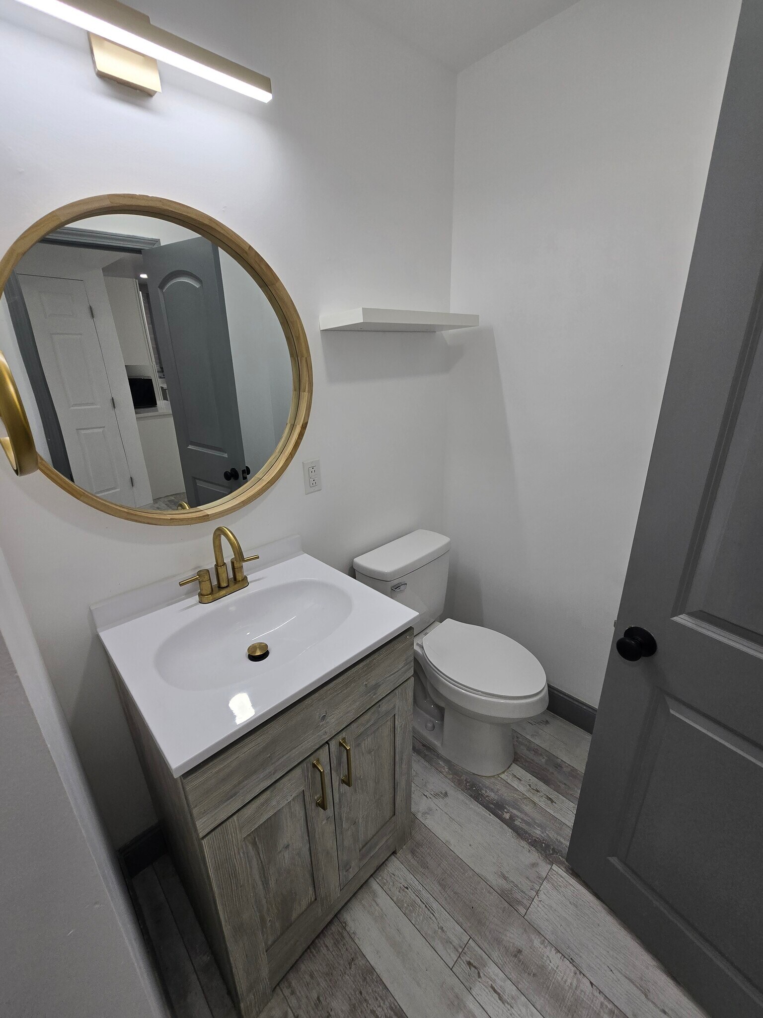 Building Photo - 1056 Geers Ave