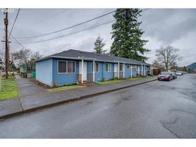 Building Photo - 707 NE 92nd Ave