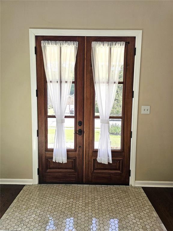 Building Photo - 10805 Pinewalk Forest Cir