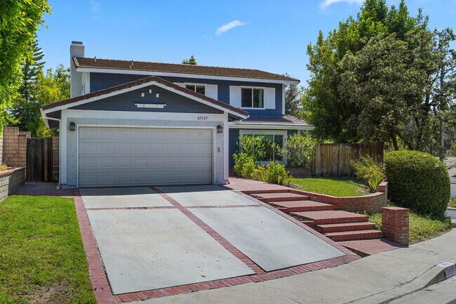 Building Photo - 24529 Starlight Ln
