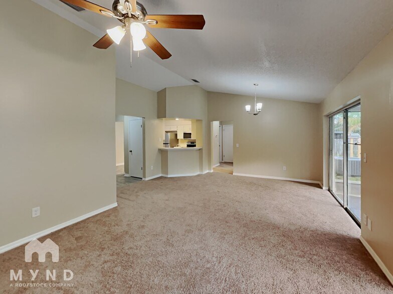 Building Photo - 8150 Tom Sawyer Dr