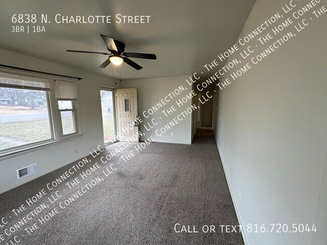 Building Photo - 6838 N Charlotte St