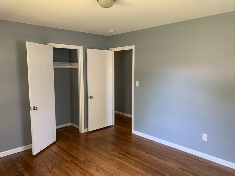 Building Photo - 507 Moran Ave