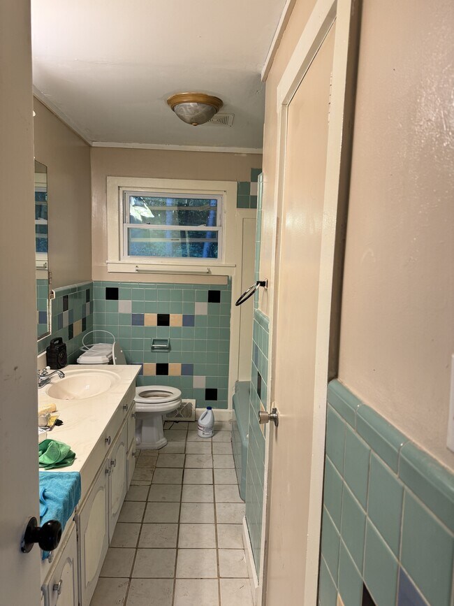 Building Photo - 3507 US-421