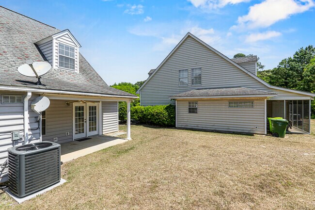 Building Photo - 118 Saddle Chase Ln