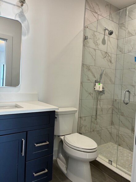 Building Photo - 97 Addison St